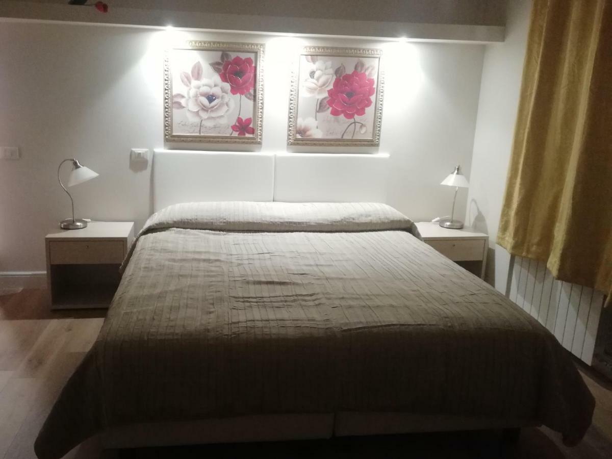 フィレンツェ Il Sorriso Bed & Breakfast エクステリア 写真