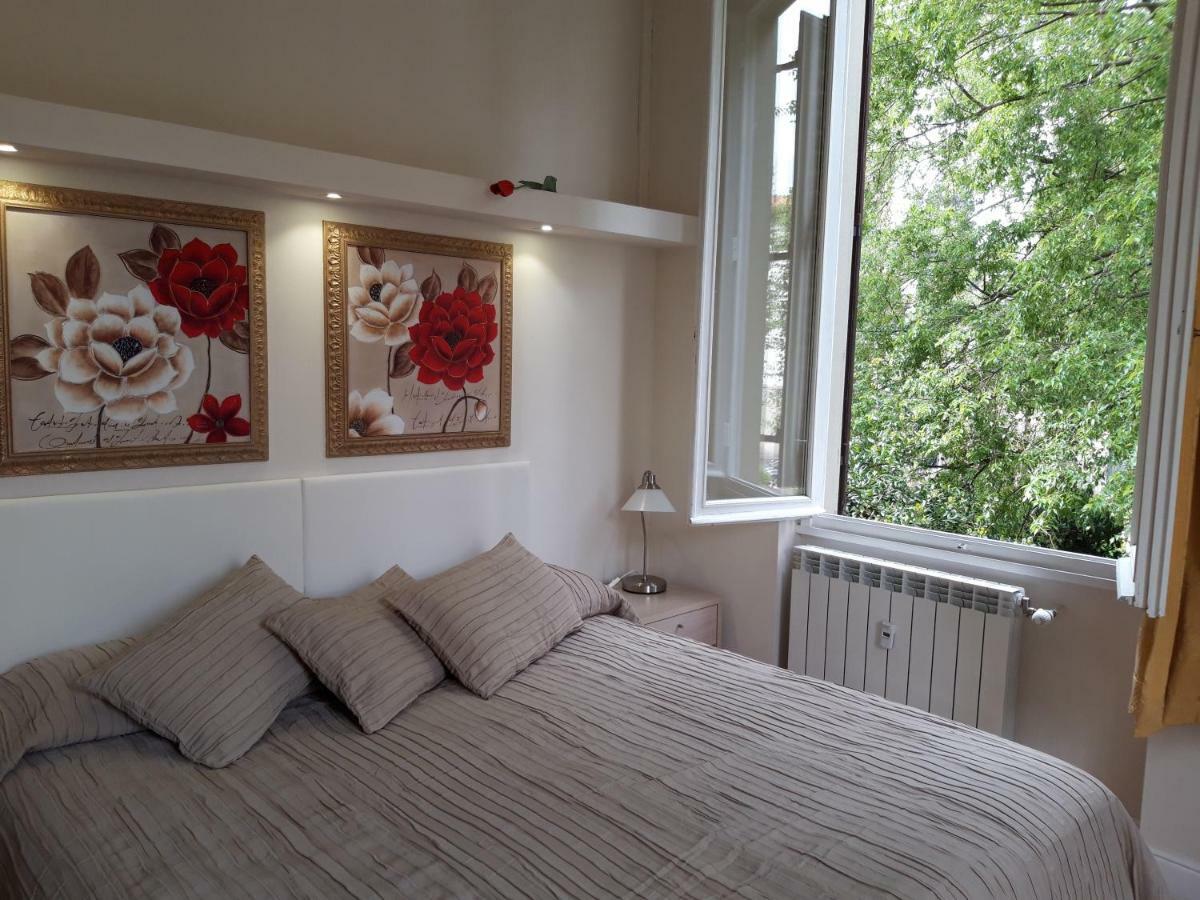 フィレンツェ Il Sorriso Bed & Breakfast エクステリア 写真
