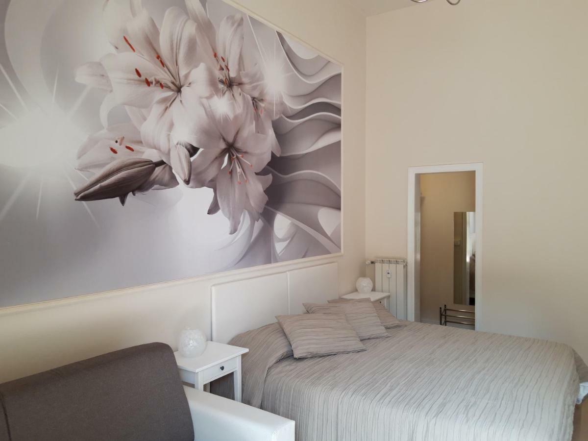 フィレンツェ Il Sorriso Bed & Breakfast エクステリア 写真