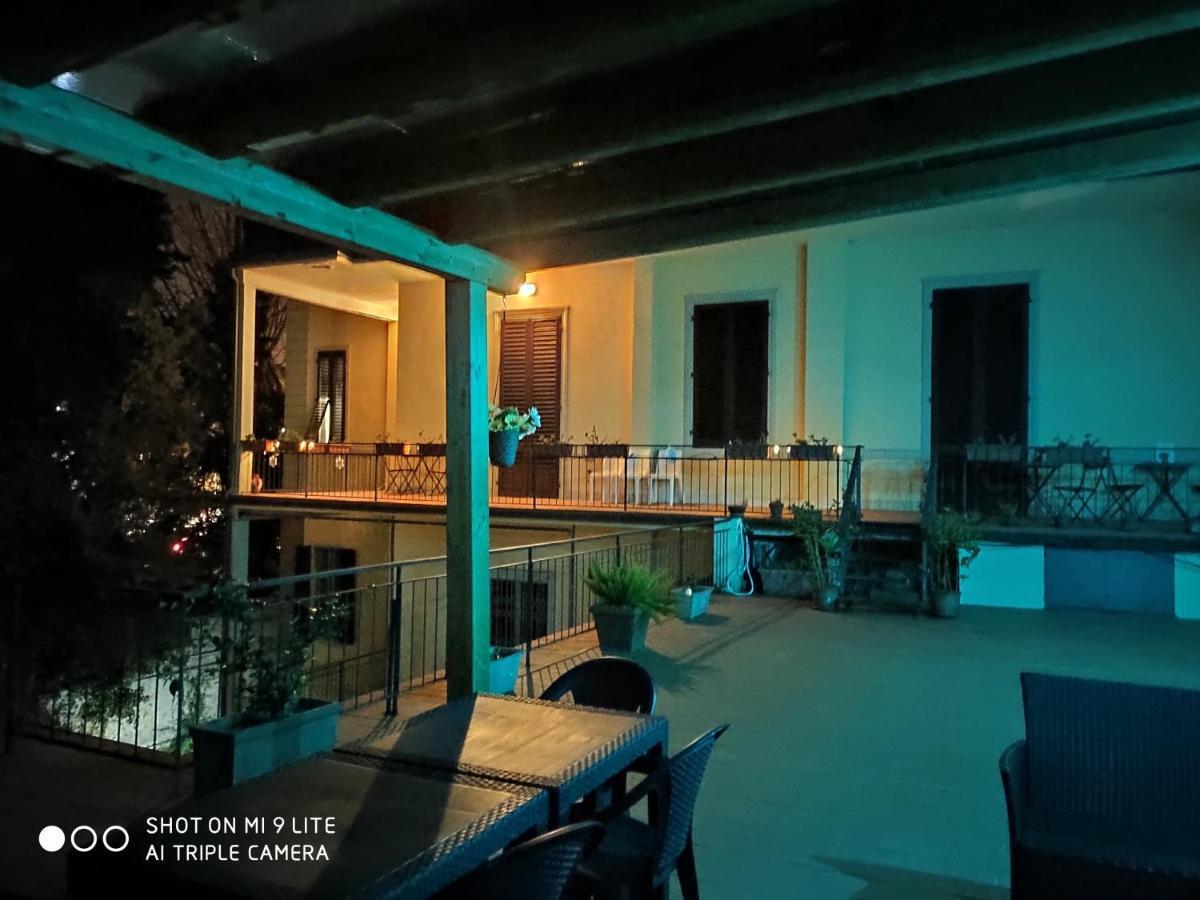 フィレンツェ Il Sorriso Bed & Breakfast エクステリア 写真